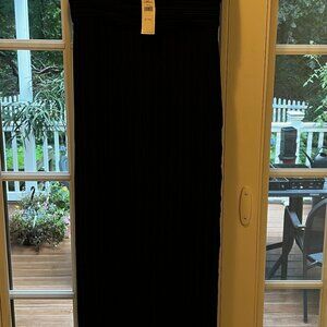 NWT Banana Republic Women's 12 Tall Very Pretty Black Summer Dress